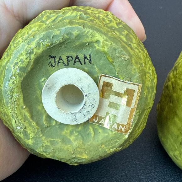 Vintage Ceramic Japanese Corn on the Cob Salt and Pepper Shakers - Picture 6 of 9